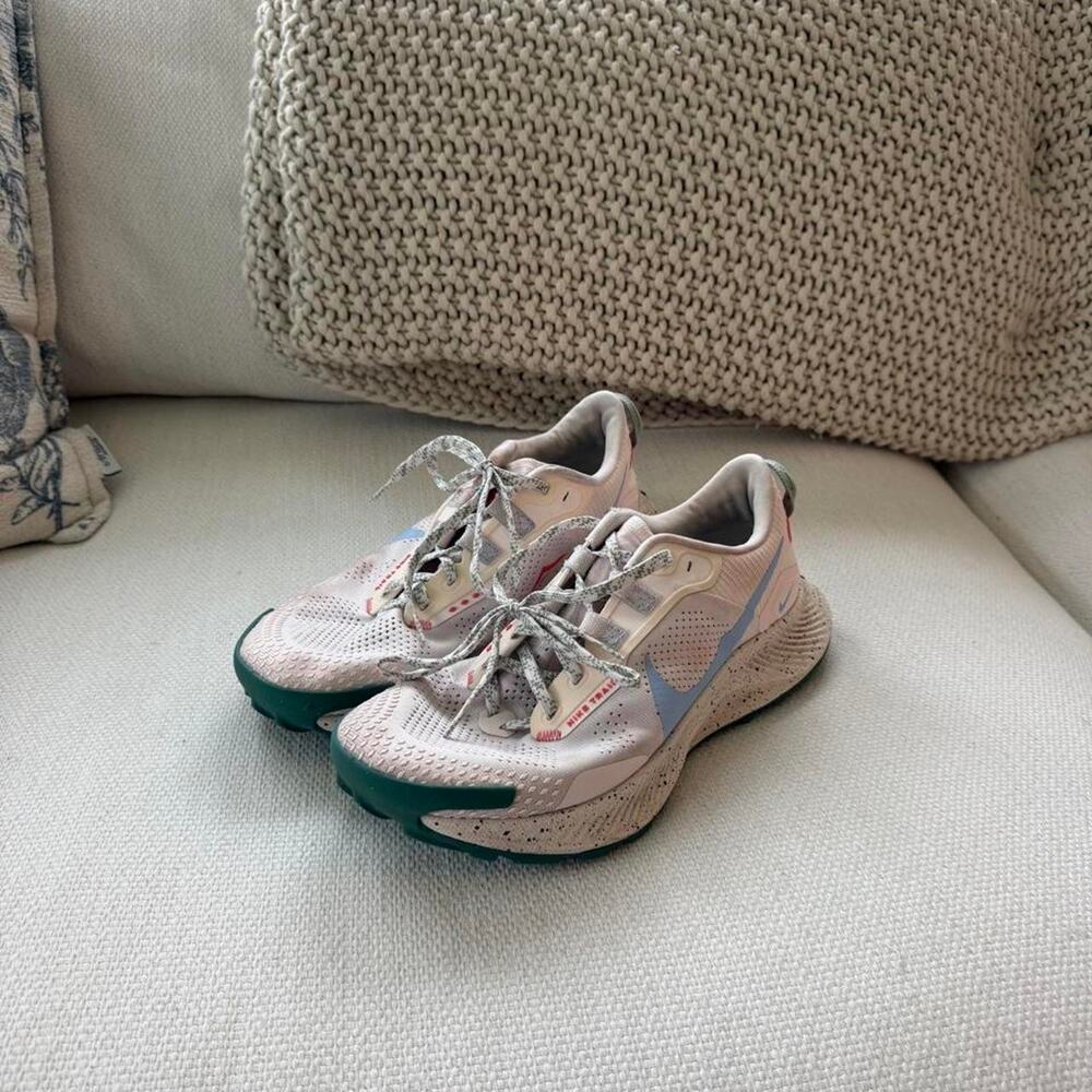 Nike pegasus trail 3 sneakers